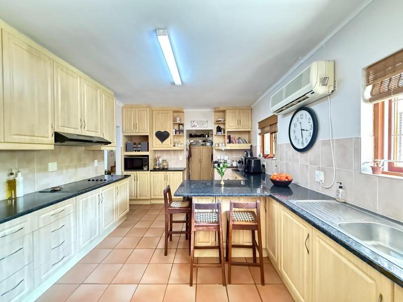 4 Bedroom Property for Sale in Panorama Western Cape